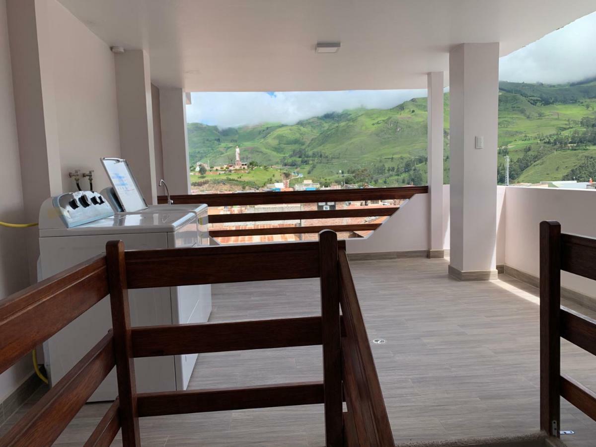 Chaperon Lodging Aparthotel Alausi Ngoại thất bức ảnh