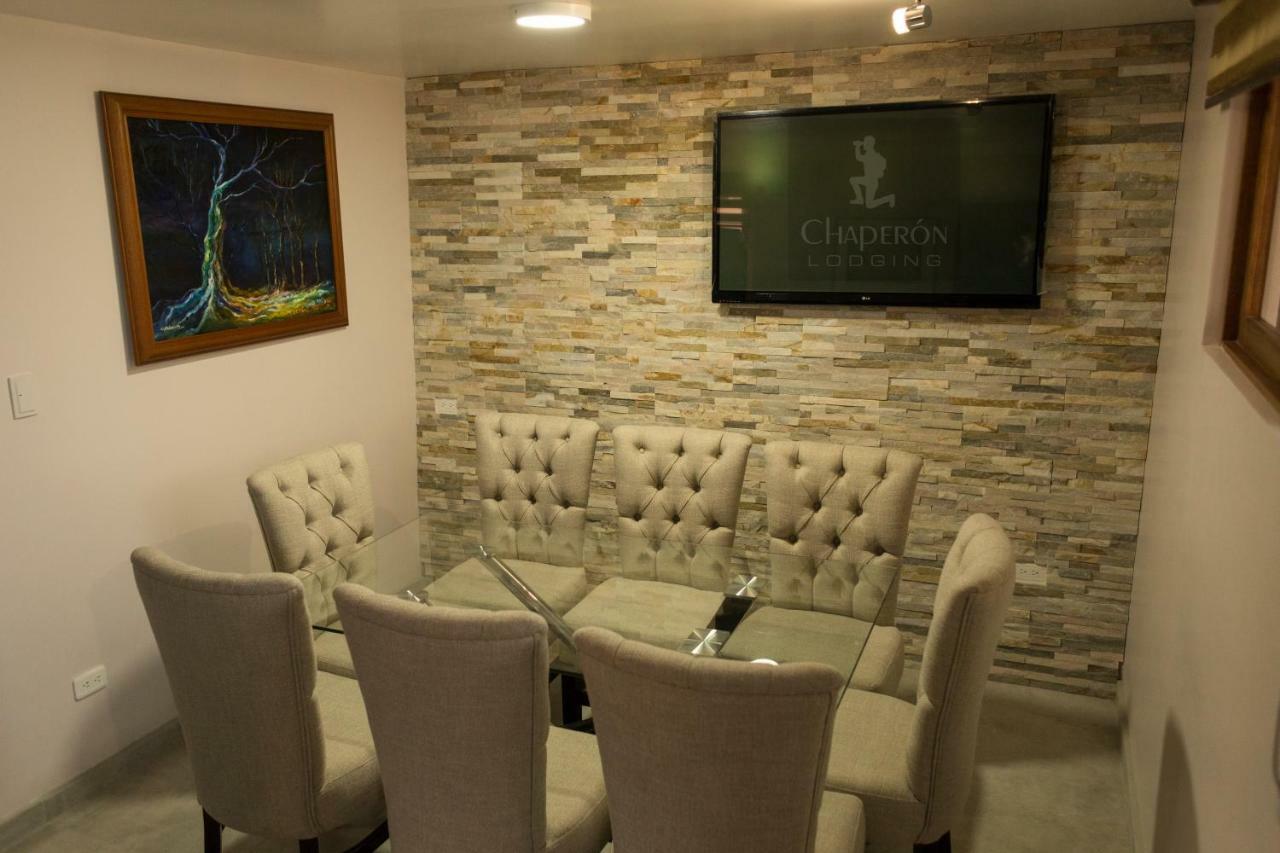 Chaperon Lodging Aparthotel Alausi Ngoại thất bức ảnh